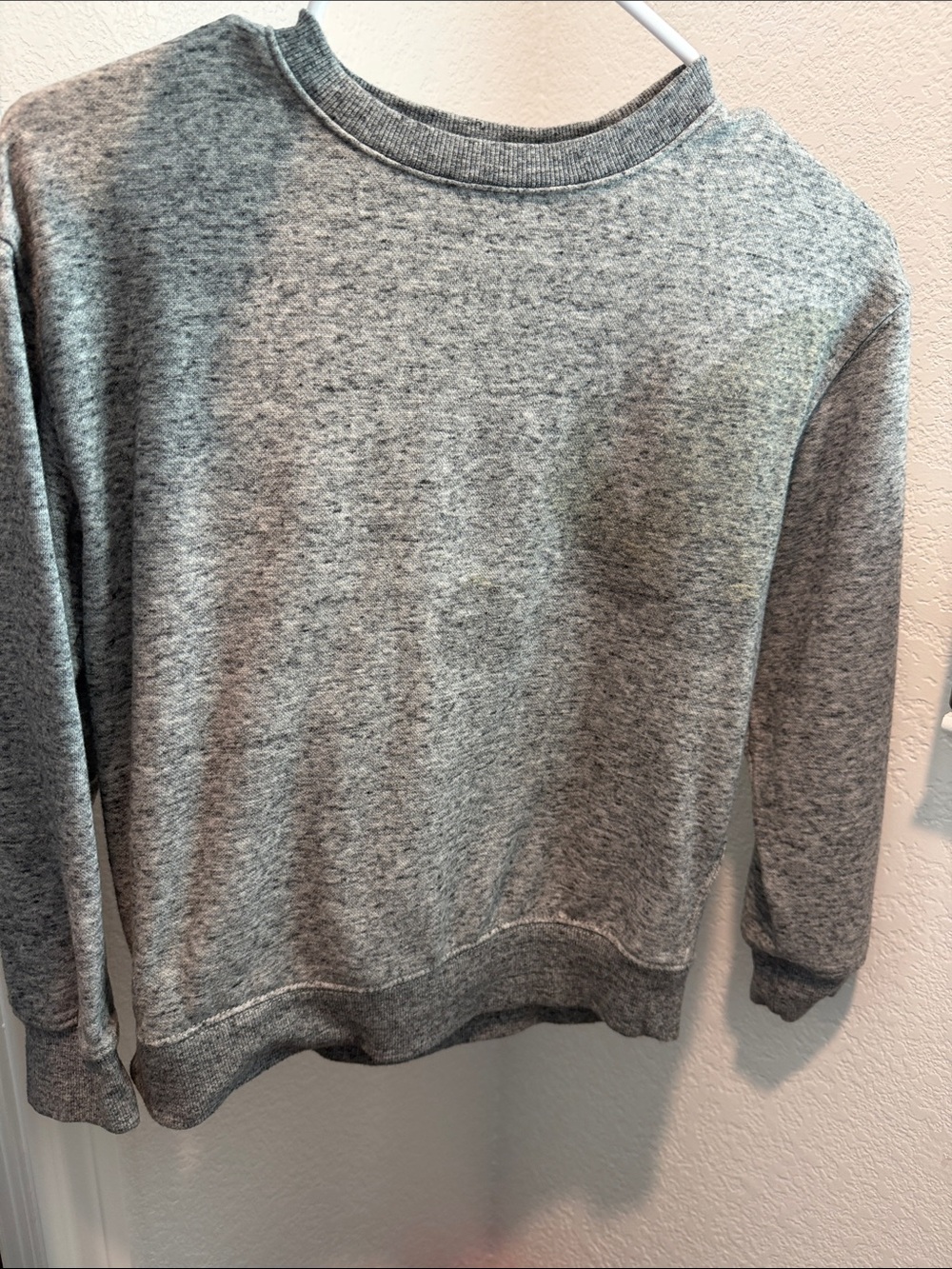 Old Navy kids Heather Gray Crewneck Sweatshirt